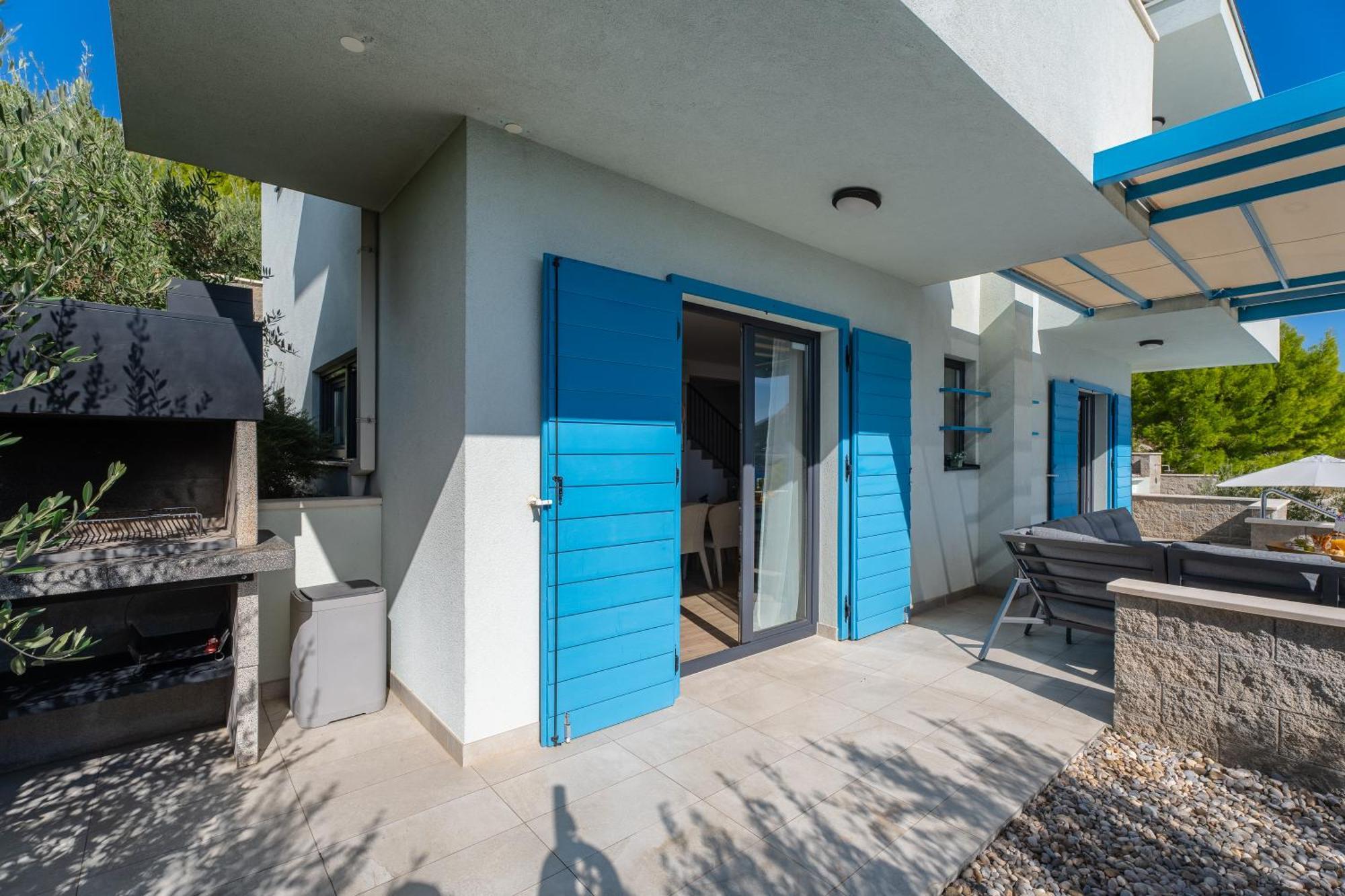 Villa Allegra With 32Msq Heated Pool, 300M Far From Sandy Beaches, Open Sea View Omiš Exterior foto